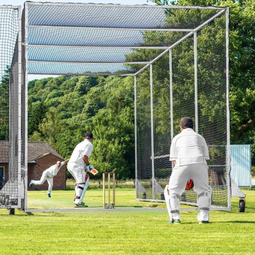 cricket_bowling_wicket-keeper_cage_1 cricket_bowling_wicket-keeper_cage_1